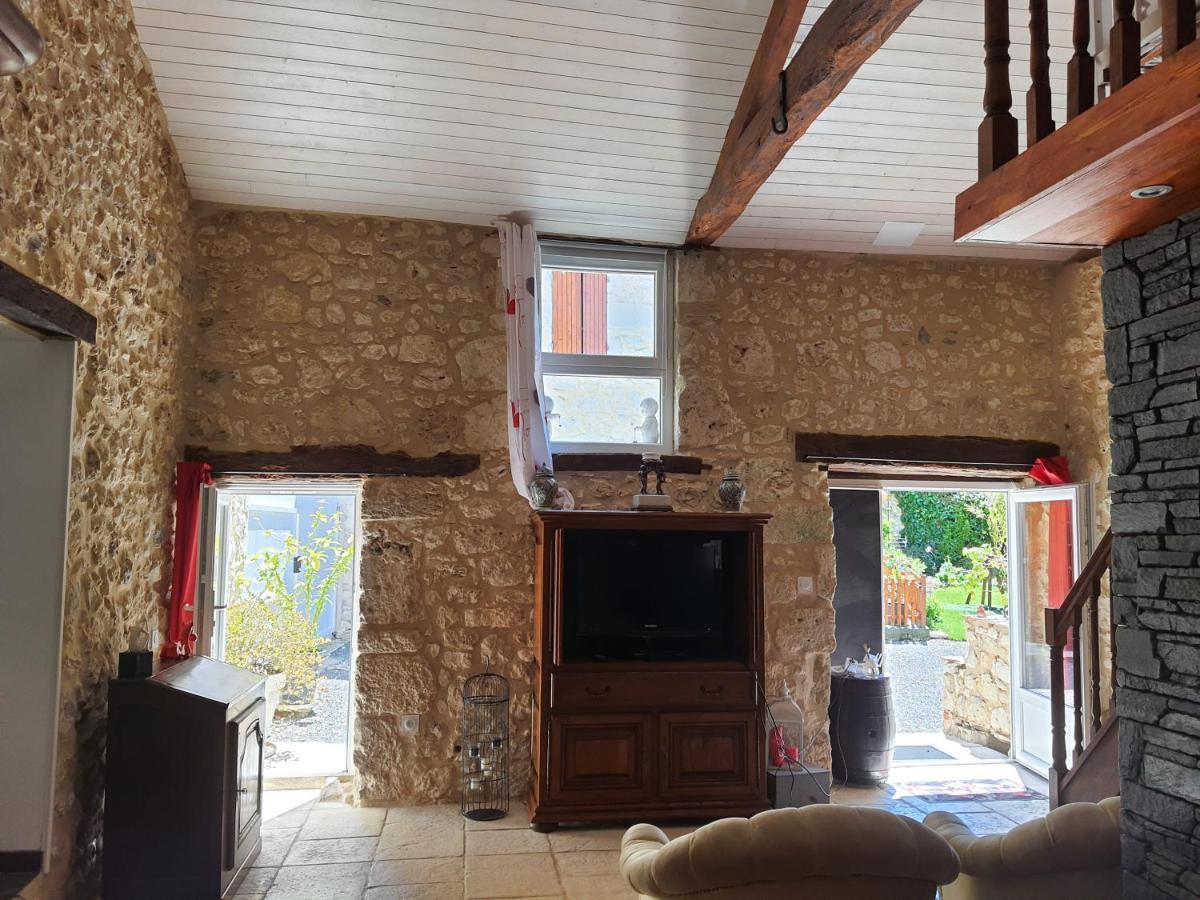 Gite En Pierre Le Paradis Parc Cloture Jacuzzi 5 Places Piscine Au Perigord Pourpre 9Km De Bergerac Saint-Aubin-de-Lanquais Εξωτερικό φωτογραφία
