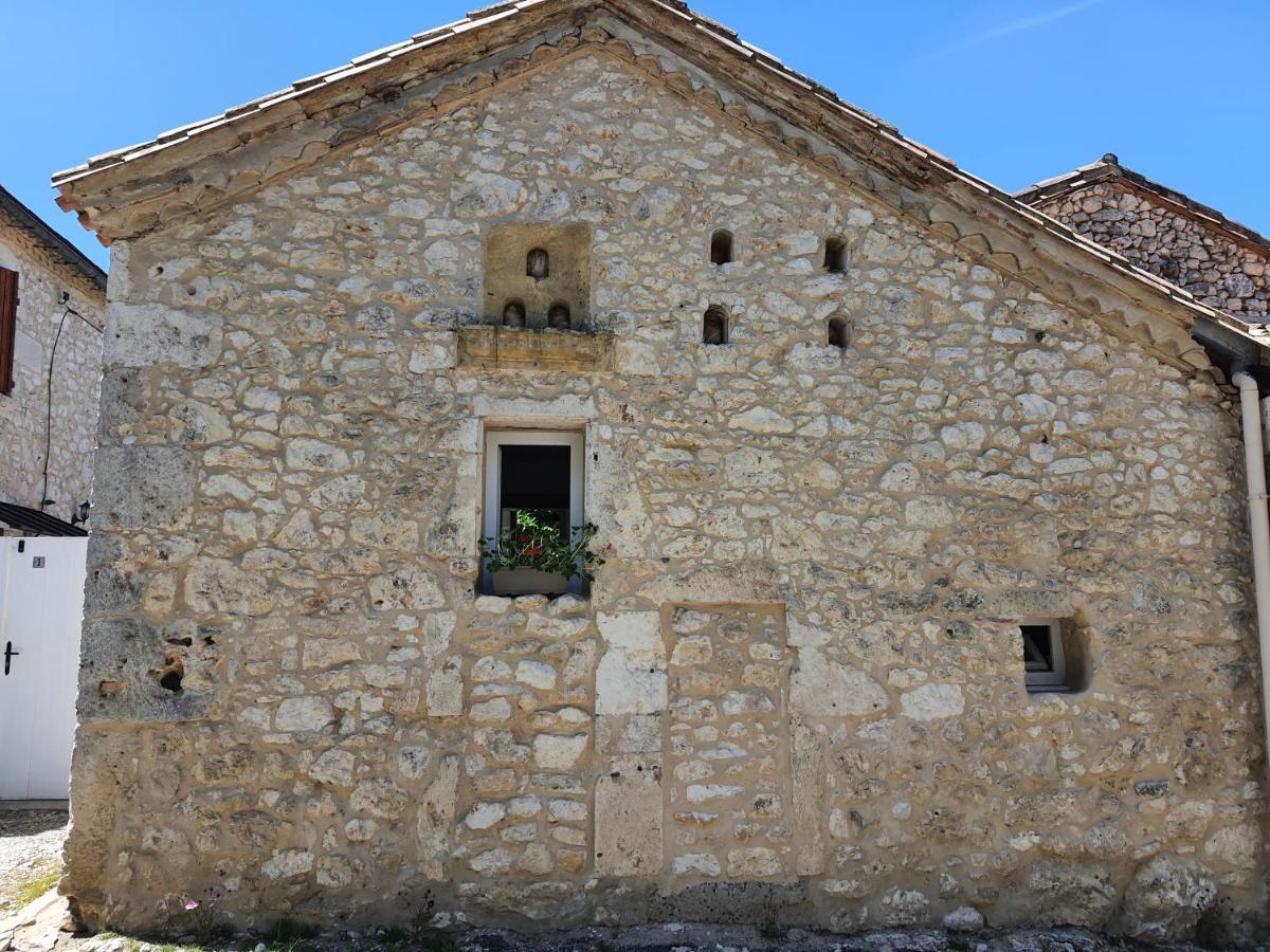 Gite En Pierre Le Paradis Parc Cloture Jacuzzi 5 Places Piscine Au Perigord Pourpre 9Km De Bergerac Saint-Aubin-de-Lanquais Εξωτερικό φωτογραφία